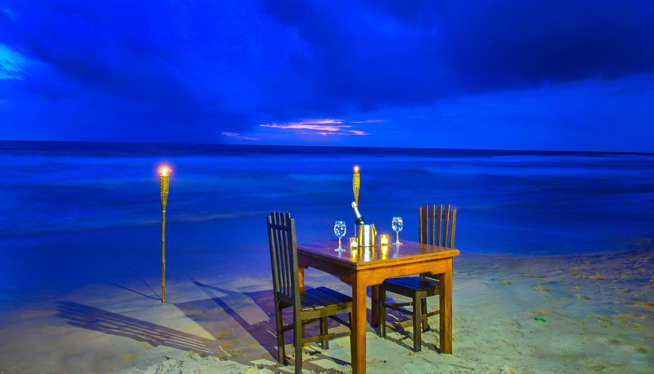 At Ease Beach Hotel Hikkaduwa Εξωτερικό φωτογραφία
